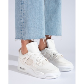 Bijele tenisice s debelim potplatom marke Shelovet bijela 1