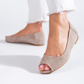 Ženske bež ažur balerinke Shelovet 1