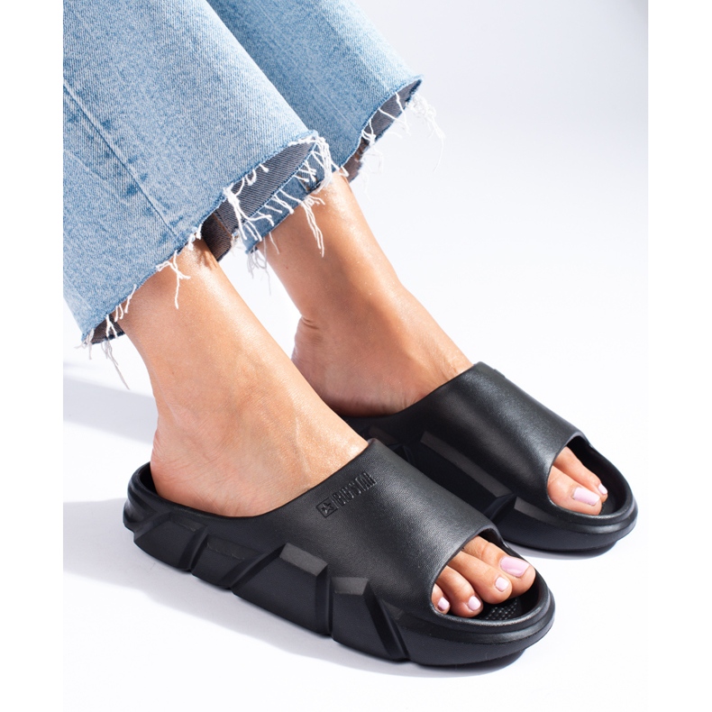 Ženske crne papuče Big Star LL274594906 crna 1