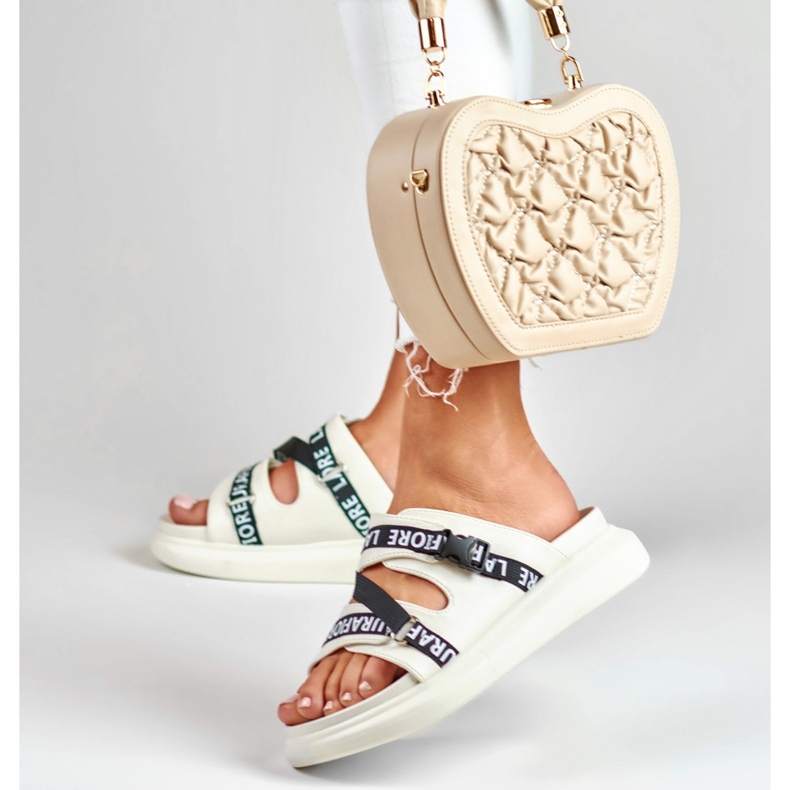 Elegantne bijele papuče iz La.Fi bijela 1