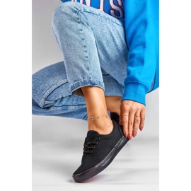 Klasične ženske tenisice s crnim đonom crno 1