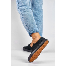 Klasične ženske tenisice s crnim đonom crna 2