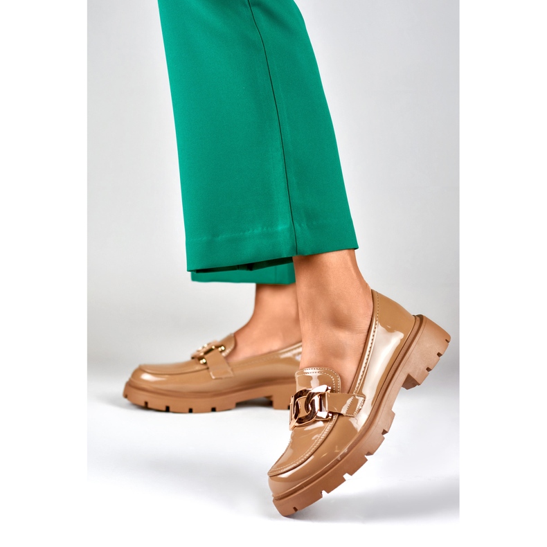 Karamel cipele sa zlatnim ukrasima bež 2