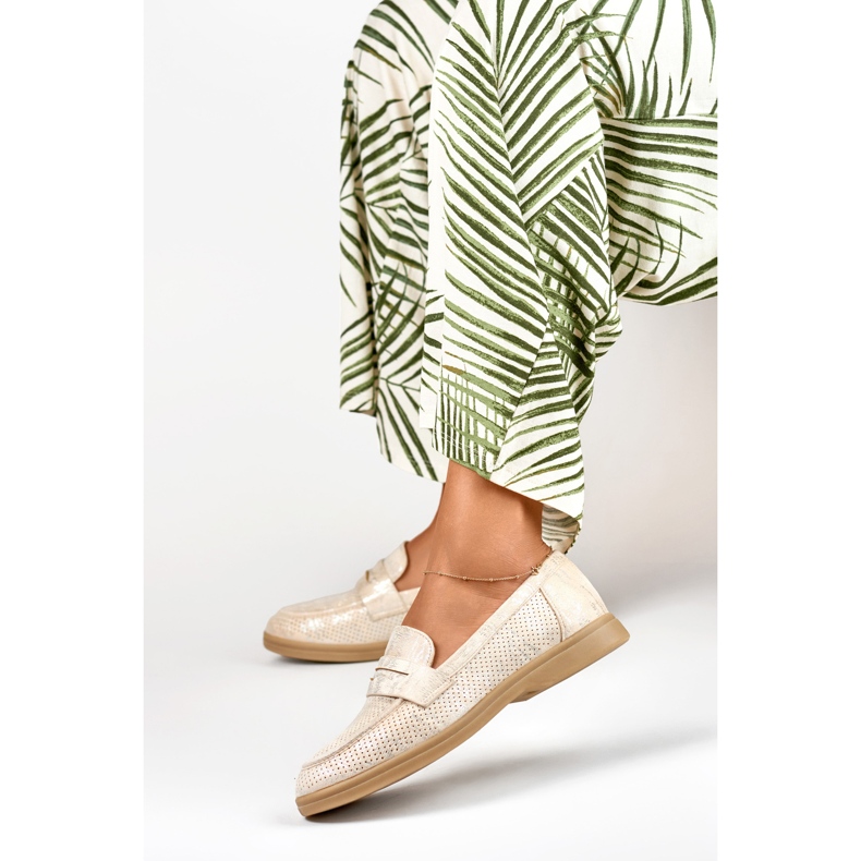 Ženske ažur cipele sa srebrnim sjajem bež 1