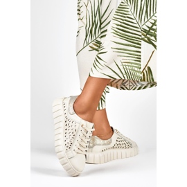 Ženske sportske cipele bež boje od prirodne kože 2