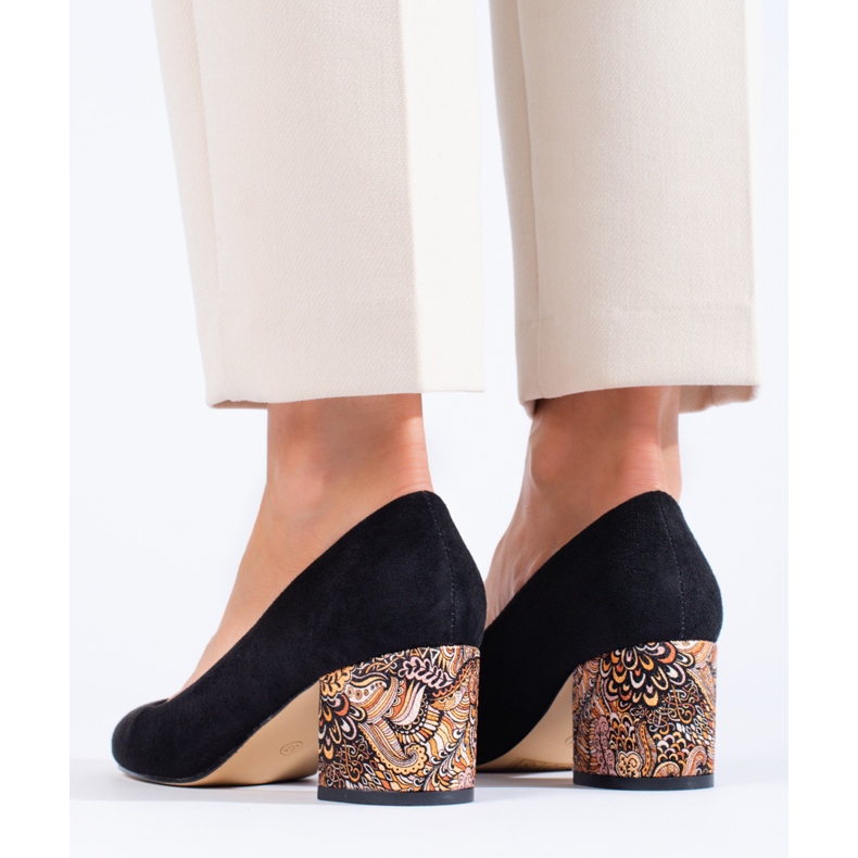 SHELOVET Crne cipele s petom od brušene kože iz Sheoveta crna 2