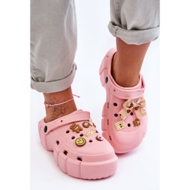 Ženske pjenaste tobogane Crocs s ornamentima Pink Marlett ružičasta 1