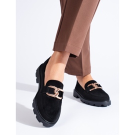 Crne čizme od brušene kože s lancem iz Sheloveta crno 1