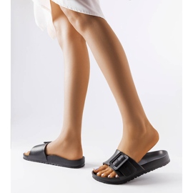 Crne gumene patike s kopčom iz Nelma crna 2