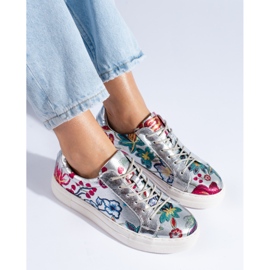 Srebrne cvjetne tenisice iz Sheloveta srebro 1