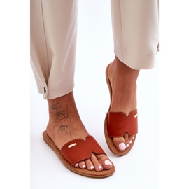 Ženske udobne sandale na ravnu petu smeđe boje koraline smeđa 1
