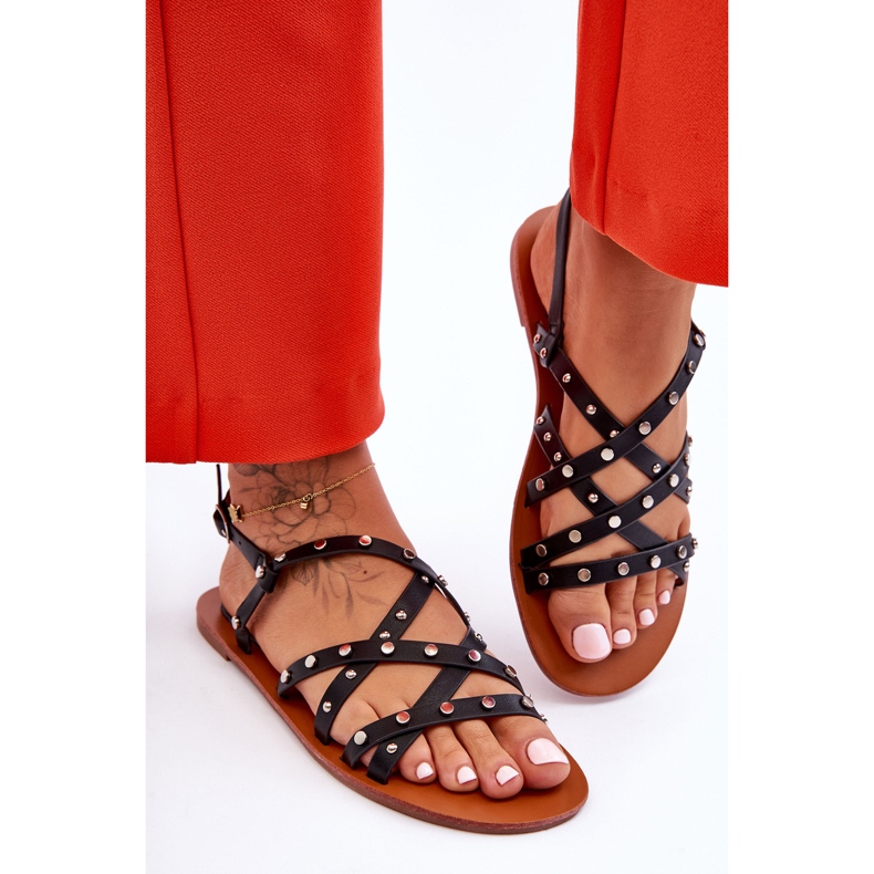 Ženske sandale s ornamentima crne Alemona crna 2