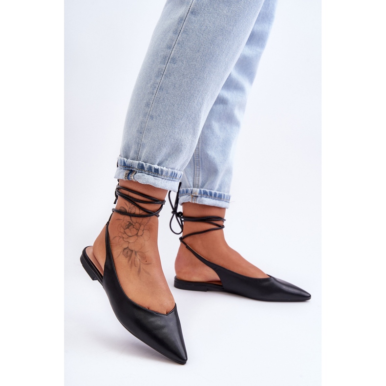 PG1 Ženske balerinke na vezanje crne Lilly Ann crno 1