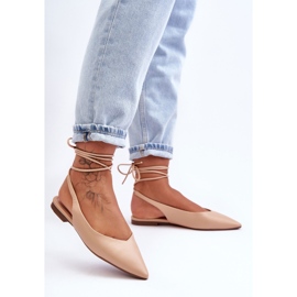 PG1 Gole ženske balerinke na vezanje Lilly Ann bež 1