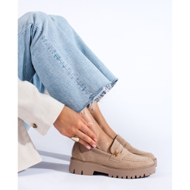 Klasične svijetlo bež ženske cipele od antilopa iz Sheloveta 1