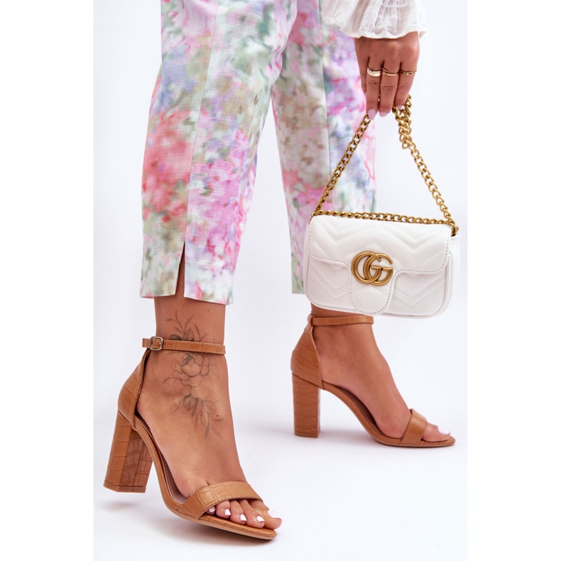 Smeđe sandale na stupu sa zmijskim uzorkom smeđa 2