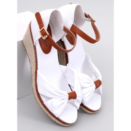 Espadrile sandale na klin od Kristen White bijela 1