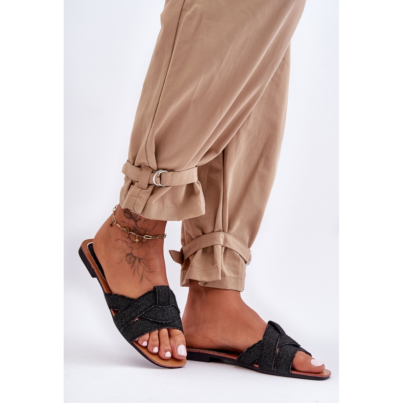 Ženske crne platnene papuče Aversa crno 1