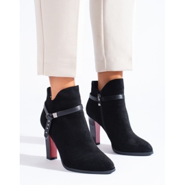 Shelovet čizme s petom od brušene kože crno 1