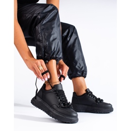 Ženske crne tenisice s lancem Shelovet crno 1