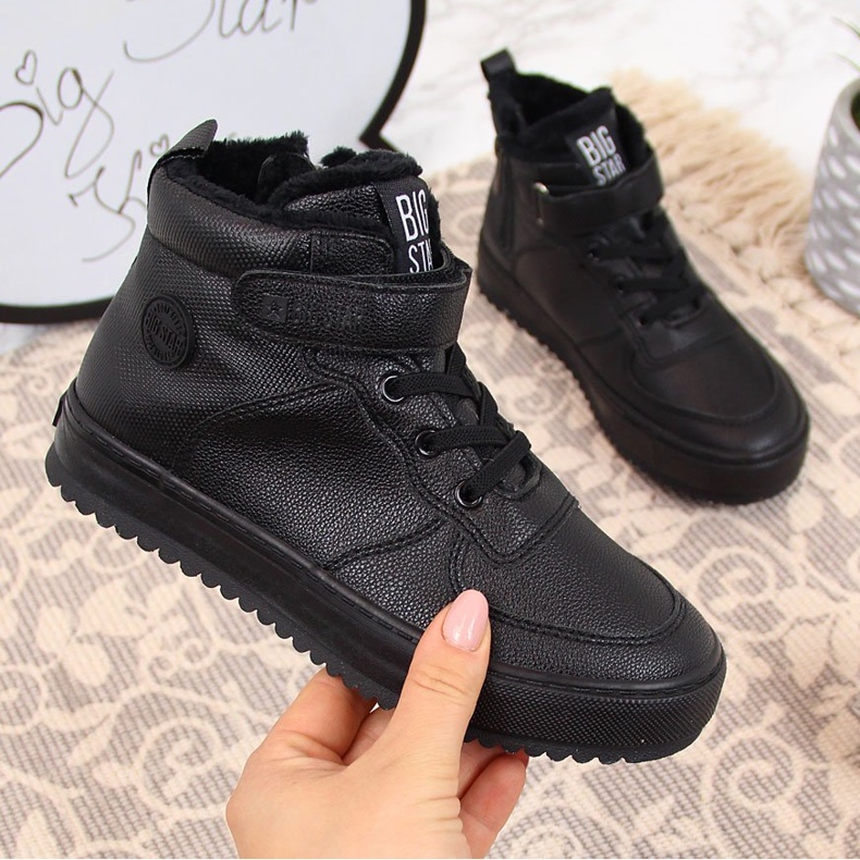 Dječje tenisice izolirane crne Big Star GG374040 crna 1