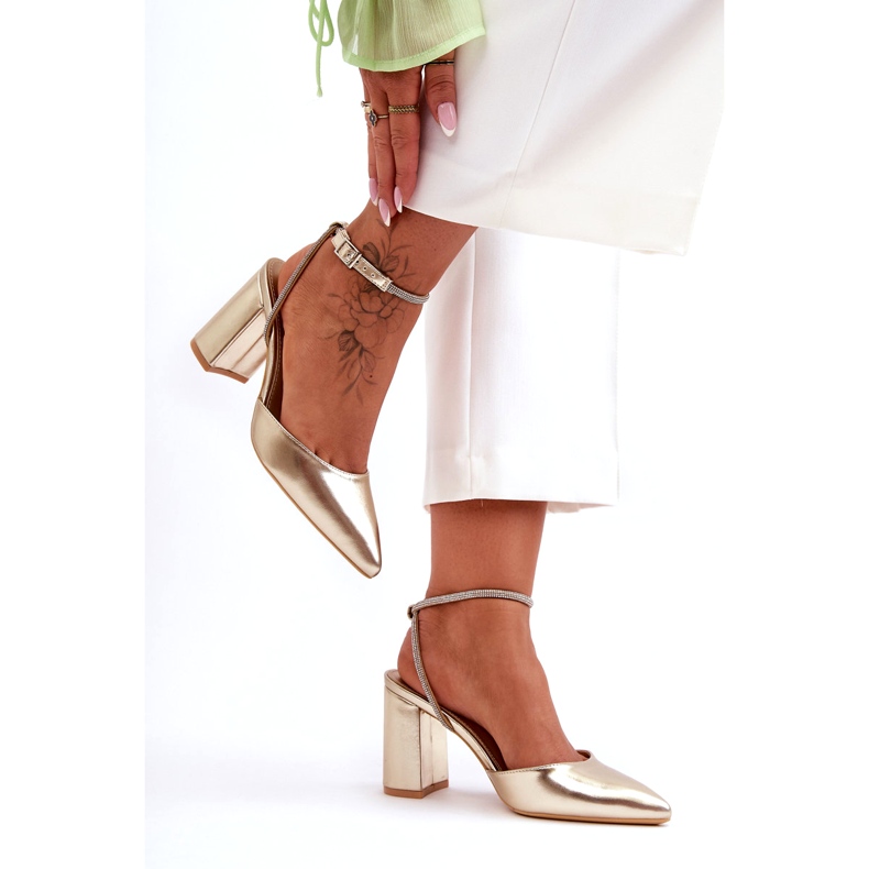 Cipele od eko kože s ukrasnim remenom, zlatna Lirosa zlatni 1