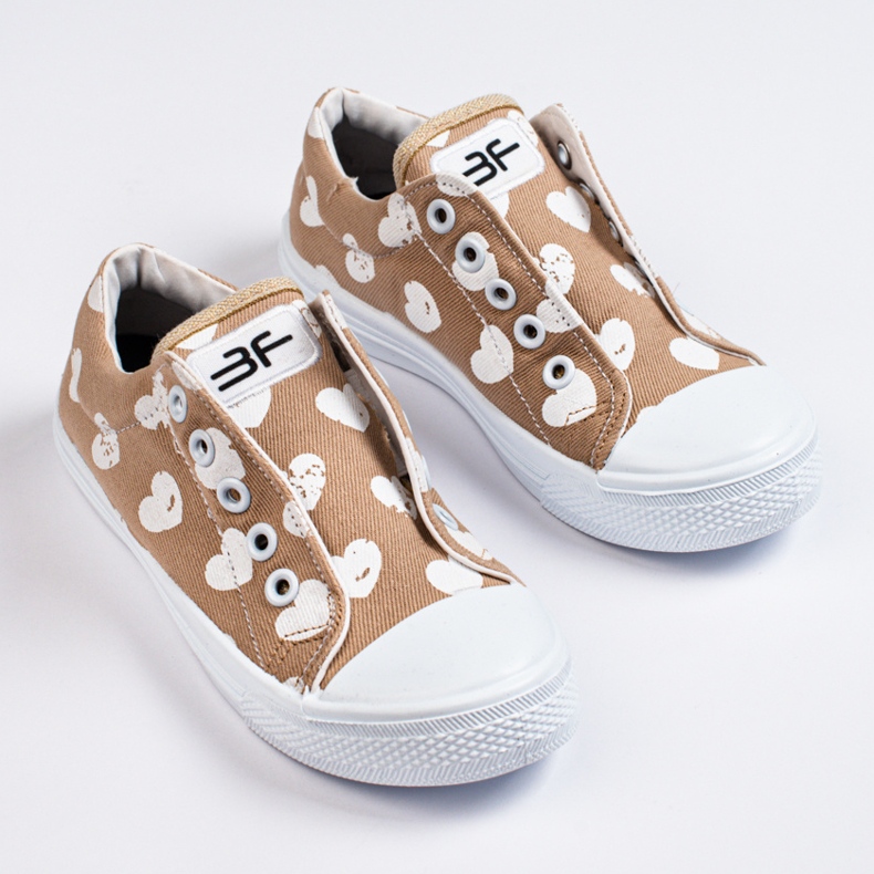 SHELOVET Slip-on bež tenisice za djevojčice 3F srca 1