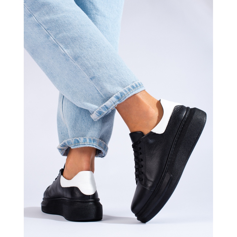 SHELOVET Crne klasične ženske sportske cipele T.Sokolski crna 1