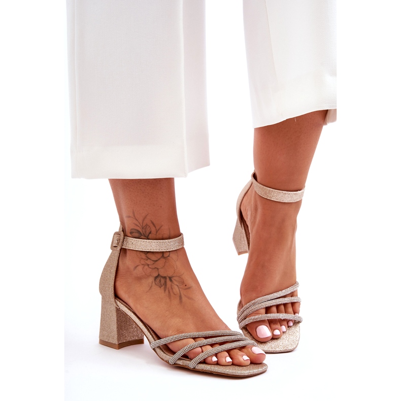 Sandale sa sjajnom petom Zlatni Enenor zlatna 6