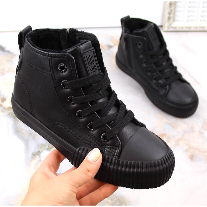 Dječje izolirane tenisice s vezicama i patentnim zatvaračima crne Big Star MM374014 crna 1