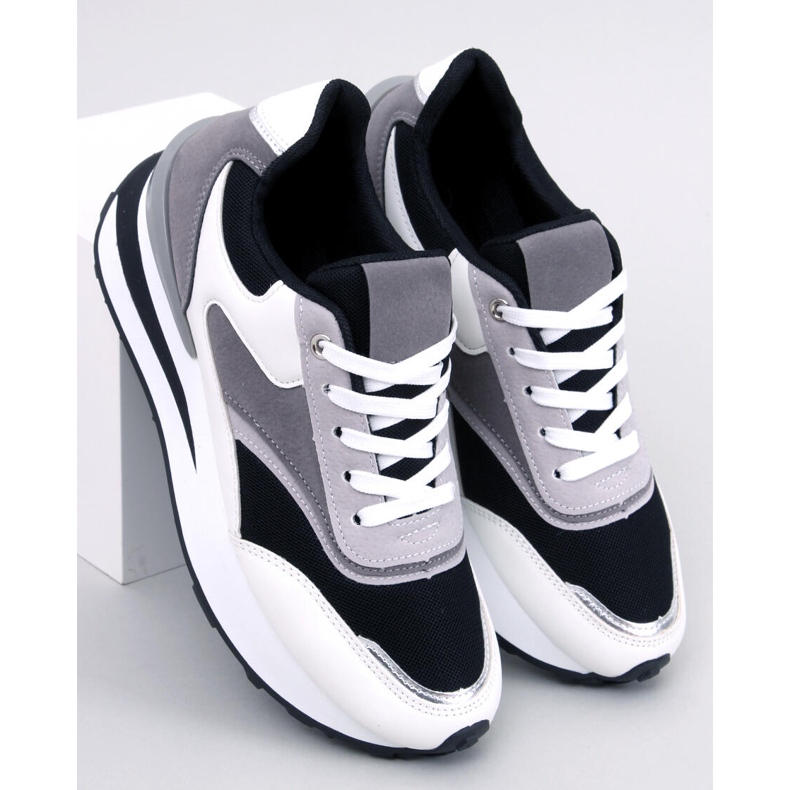 Catle crne ženske tenisice crna 1