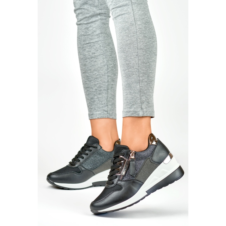 Elegantne crne sportske cipele na wedge crno 2