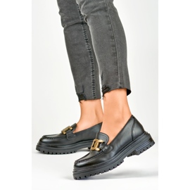 Crne natikače sa zlatnom kopčom crna 2