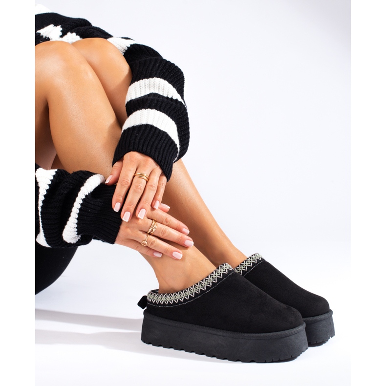 Crne antilop papuče iz Sheloveta crno 1