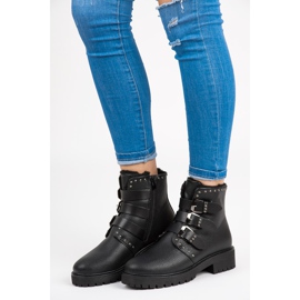 Betler Radnici bolje crno 1