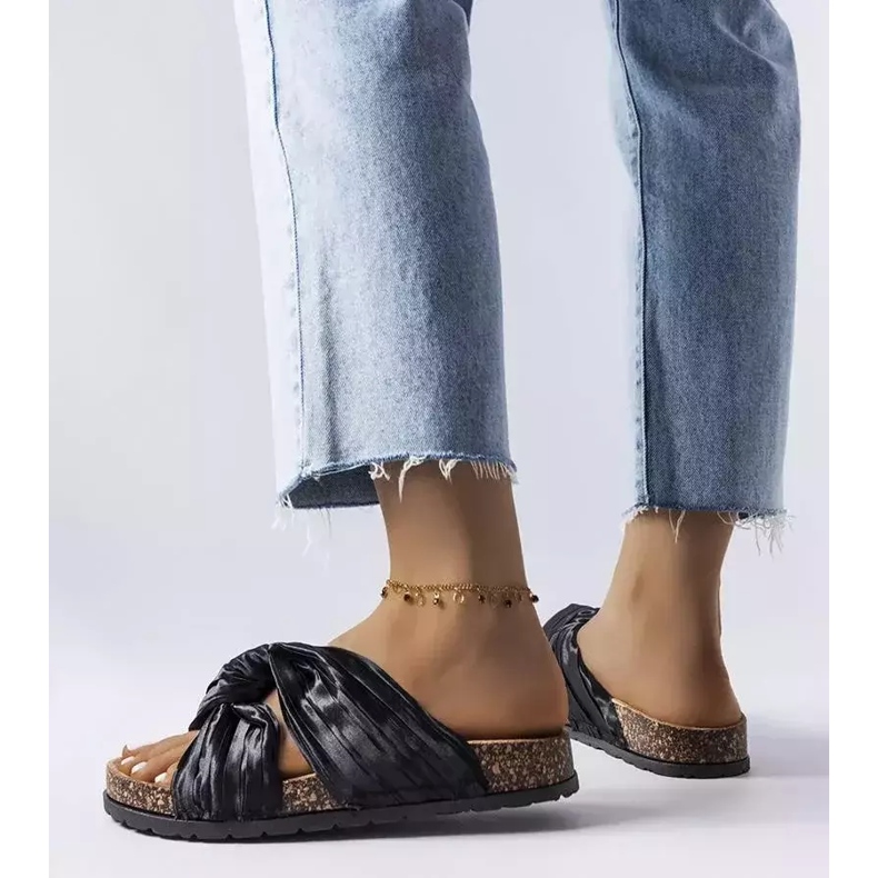 BM Crne dijapozitive ukrašene Fresne materijalom crna 2