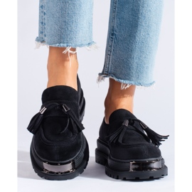 Crne natikače s resicama od brušene kože iz Sheloveta crno 1