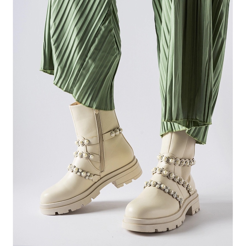 Bež gležnjače ukrašene Callicratide biserima 1