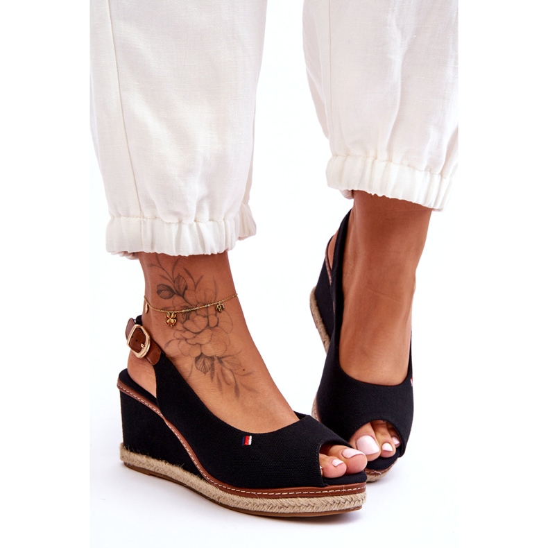 Ženske klasične sandale na tanku crnu Katie crno 2