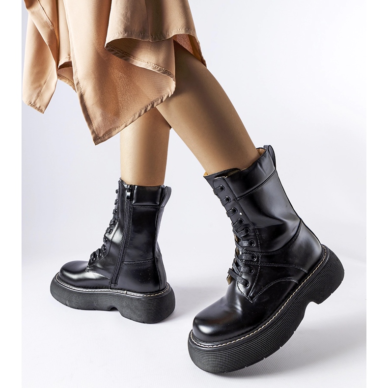 Crne izolirane radničke čizme na platformi Davi crna 1