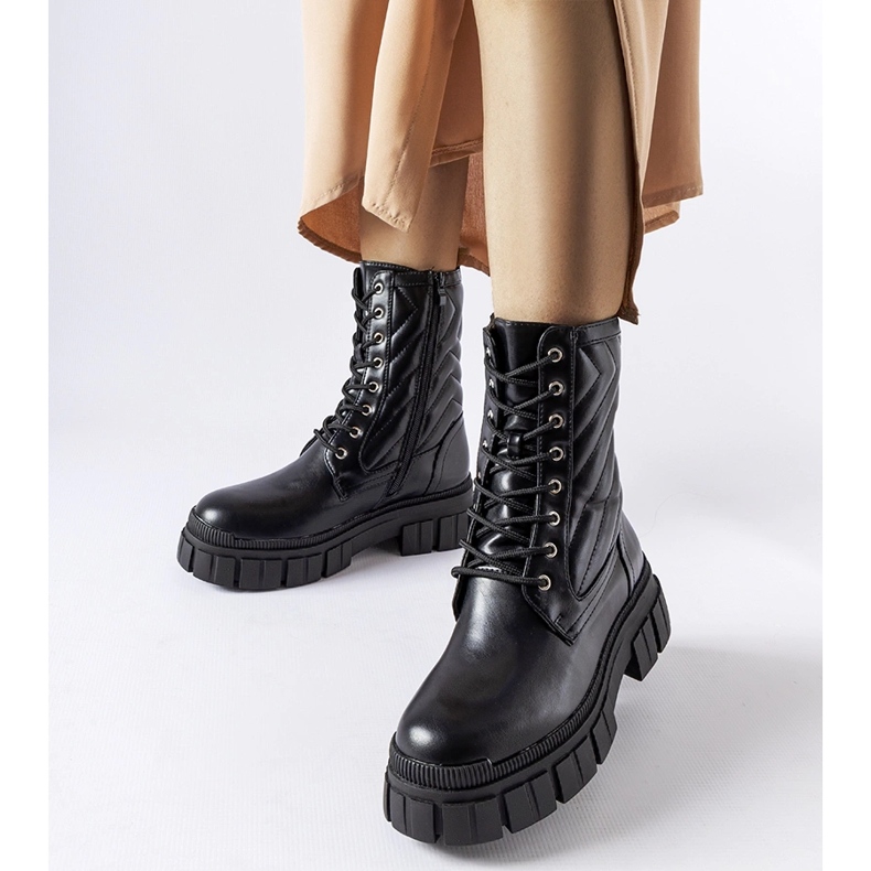 Crne radničke čizme ukrašene prošivanjem Fiacre crno 1