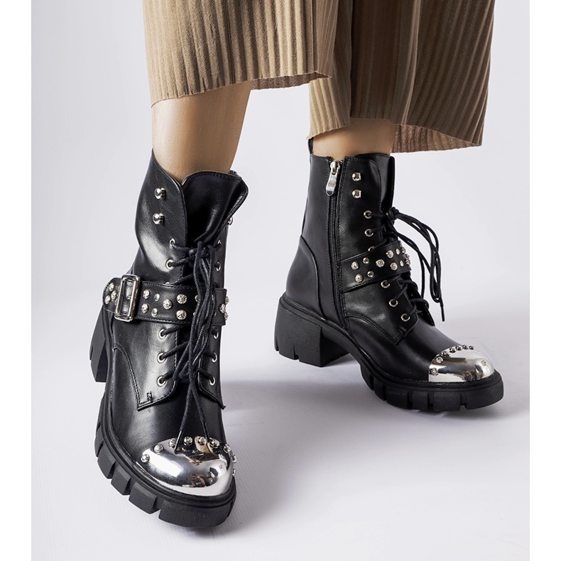 Garret crne ukrasne čizme na ravnu petu crno 1