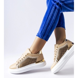 Bež cipele ukrašene šljokicama na Leo platformi 1