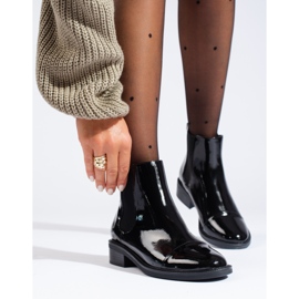 TRENDI Elegantne lakirane Chelsea čizme crno 1