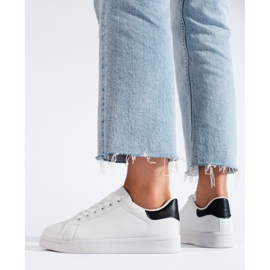 Bijele klasične ženske sportske cipele Shelovet bijela 1