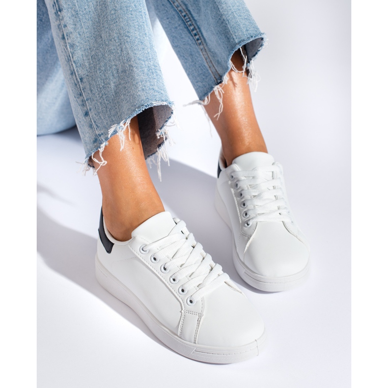 Bijele klasične ženske sportske cipele Shelovet bijela 2