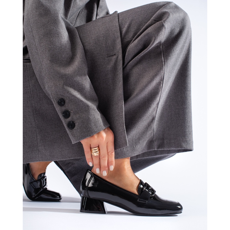 Vinceza lakirane ženske cipele na visoku petu crno 1