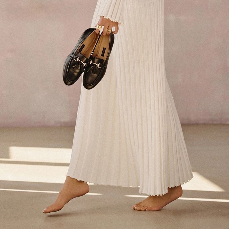 Marco Shoes Kožne mokasinke s resama crna 1