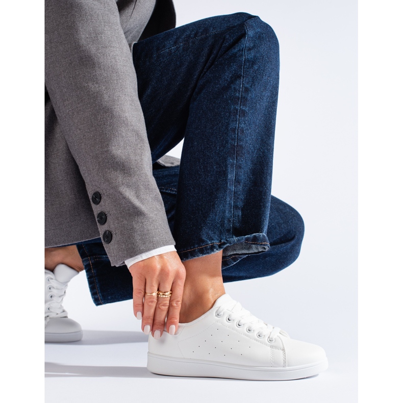 Bijele ženske sportske cipele Shelovet bijela 1