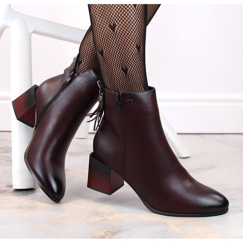 Ženske bordo izolirane gležnjače Jezzi crvena 1